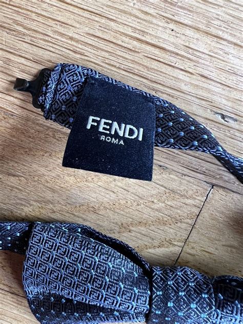 noeud papillon plat fendi|FENDI .